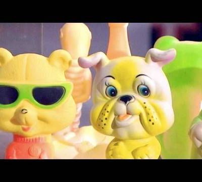 Mike Kelley on being called by the critics