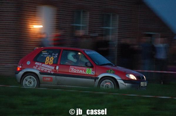 Voila les photos du rallye d'Ypres, j'en ai un petit milier en stock ! n'h&eacute;sitez pas &agrave; me contacter si vous en d&eacute;sirez ! <br /><br />PS: je ne maitrise pas tout &agrave; fait mon appareil photo donc n'h&eacute;sitez pas &agrave; me dire ce que je peux am&eacute;liorer !<br /><br />Edit : quelques photos de mon fr&eacute;ro ont &eacute;t&eacute; ajout&eacute; !