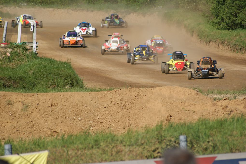 Les 12 et 13 mai 2012 à St-Vincent-des-Landes (44), 3ème épreuve du Championnat de France d'autocross.