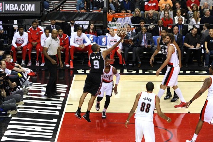 Portland inflige une 4e défaite consécutive aux Spurs