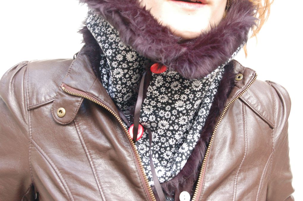 Pour ne pas avoir froid l'hiver, Optez pour un snOOd doux et moelleux ! chaque mOdèle est unique et fait main.