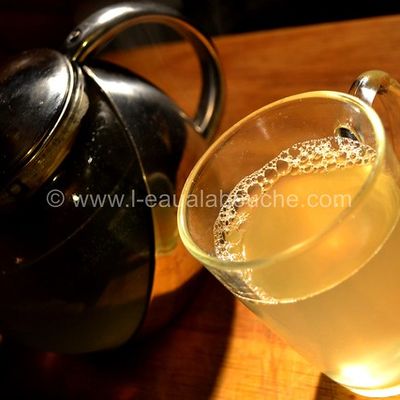 Infusion De Thym, Citron Et Miel
