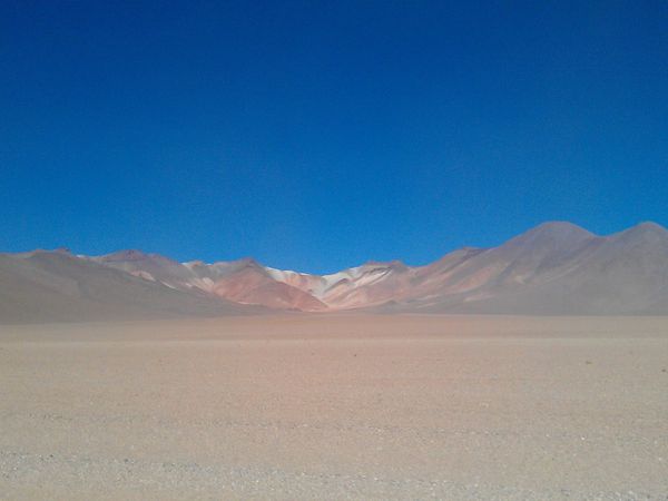 Les paysages du dernier jour, et un petit souci technique. La roue de rechange a interêt à tenir jusqu'au bout ^^'