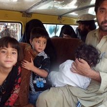 Des dizaines de milliers de Pakistanais fuient le Waziristan, plus de 6.000 réfugiés en Afghanistan