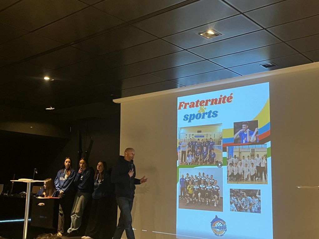 Le lycée en conférence à la Halle aux sucres