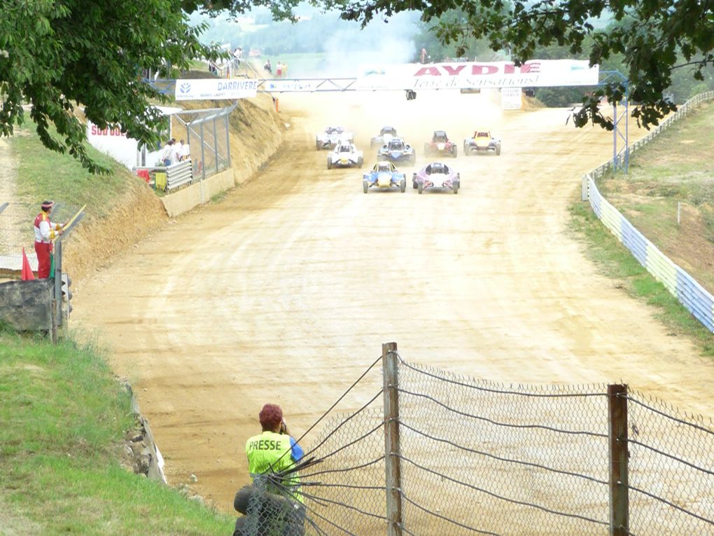 Les 12 et 13 juin 2010 à Aydie (64), épreuve du Championnat de France d'autocross.