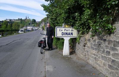 DINAN 1 VISITE A PIED