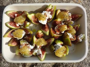 Figues rôties au chèvre