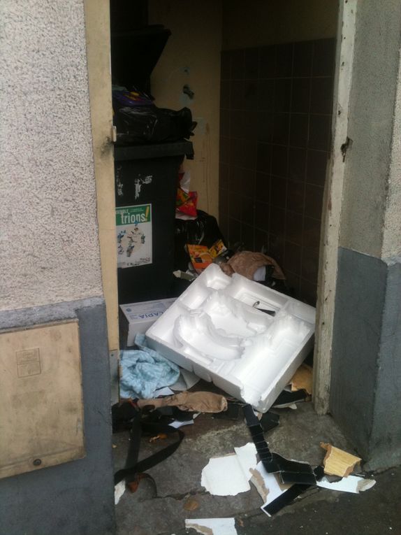 les locataires d'antin résidences: &quot;Mais c'est quoi ce local poubelles?&quot; 