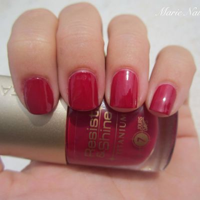 Swatch Vernis L'Oréal Resist & Shine Titanium 555