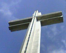 This the Historical Place in Bataan, Philippes town of Orion in which Mt. Samat is verysignificant for its Huge Cross that simbolisizes the dignitaries of World War II.