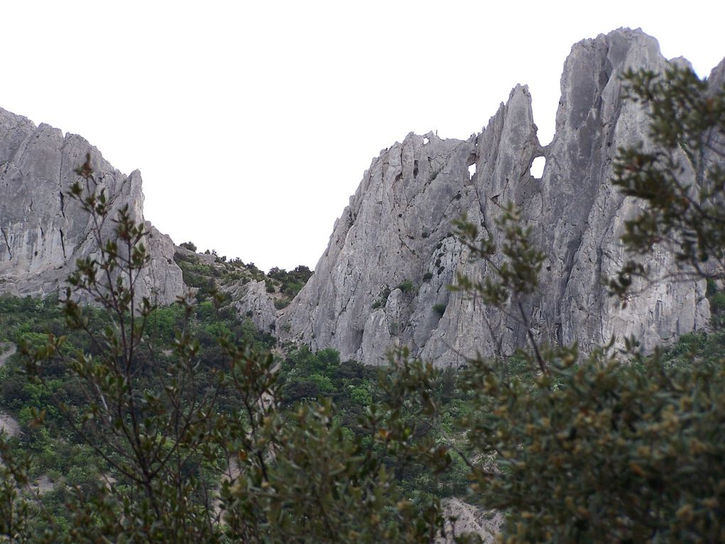 Album - escalade-dentelle-montmiraille-2010