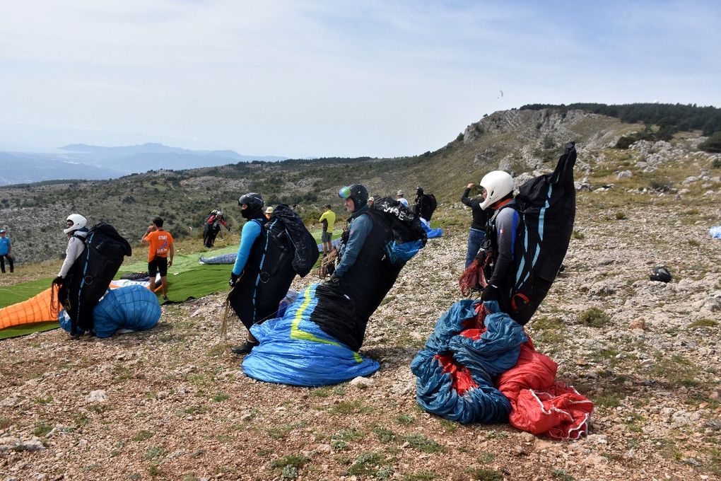 A GOURDON LES CORBEAUX DEFIENT LES AIGLES (2)