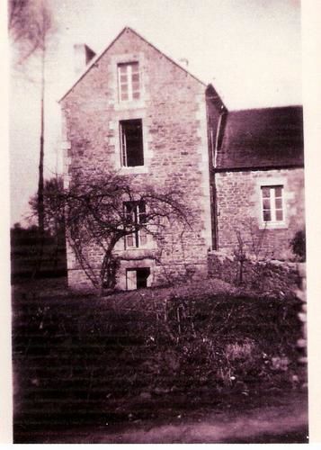 Avec la participation des habitants de St Trimoel