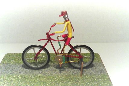 Vélo en " Muselets" Sculptés