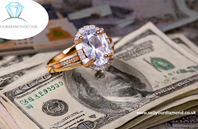 Is it Better to Sell a Diamond Ring Online or In-Person?