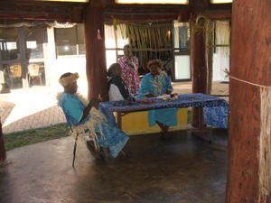 Résidence du groupe culturelle de Dueulu (Gaïca-Lifou) à la médiathèque du 16 au 21 juin 2008