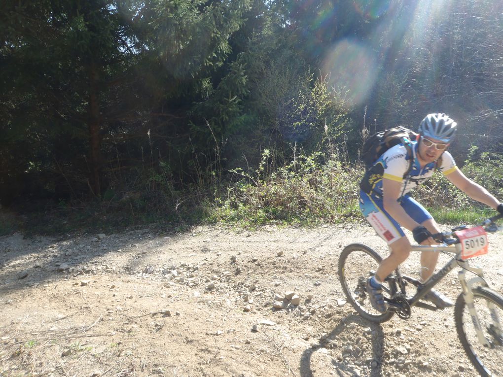 Photos du Roc Laissagais 2011, WE Club avec de la bonne humeur pendant 48h (merci Nico pour l'organisation)