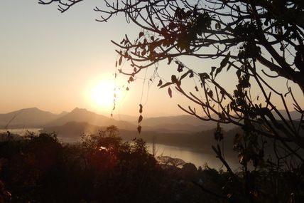 Coucher de soleil au Mont Phousi (Laos)