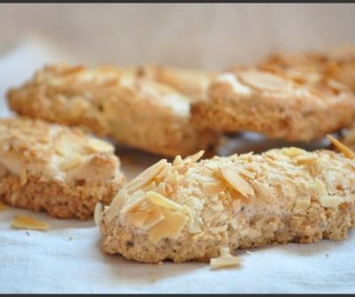 BATONNETS MOELLEUX AUX AMANDES ET NOISETTES