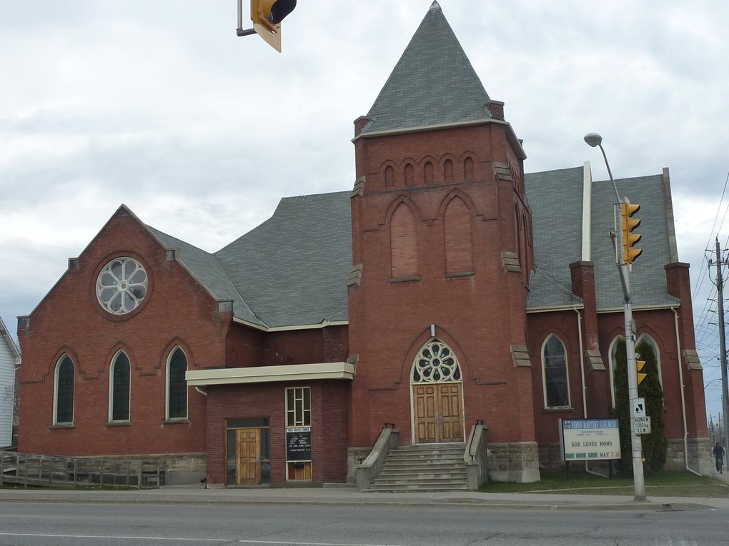 Orillia, Thunder Bay en Ontario.