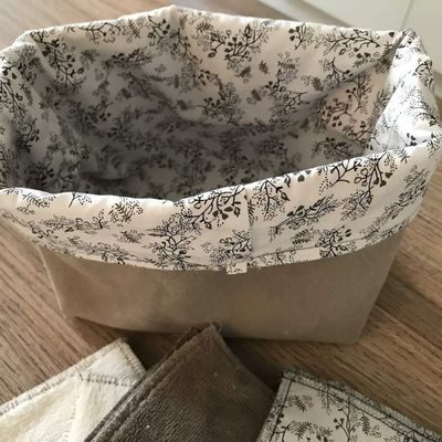 la paniere et ses lingettes démaquillantes (filet de lavage inclus)