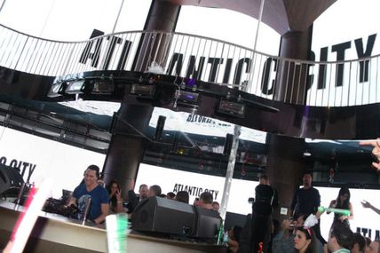 Tiësto photos: HQ nightclub / Atlantic City 01 jan 2013