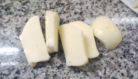 Come sfruttare rimasugli di formaggio un po'... datati.