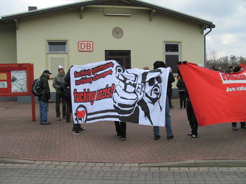Demo und Mahnwache gegen die Ludendorffer am 6.4. 2012

alle Bilder: © DGB KulturAK SFA