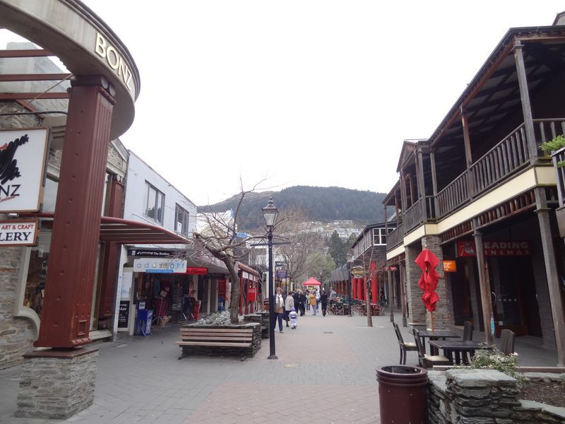 Queenstown et la vue depuis le backpacker