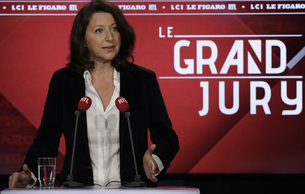 Agnès Buzyn préconise les substituts nicotiniques plutôt que la cigarette électronique