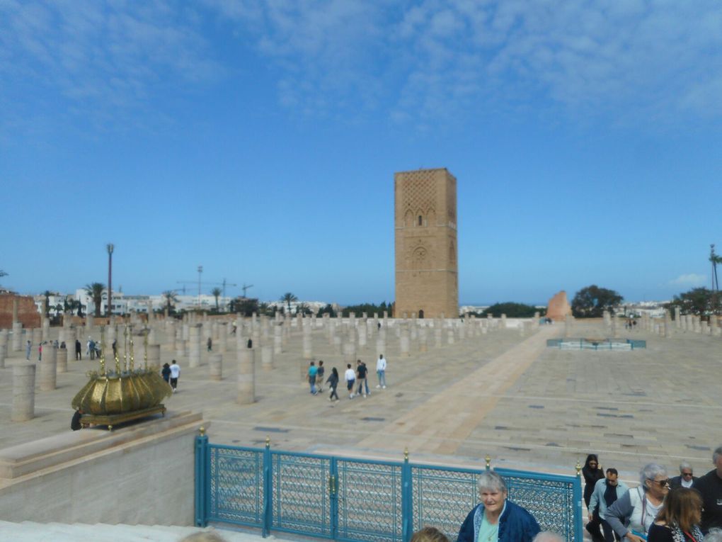 La tour Hassan et le mausolée Mohamed V.