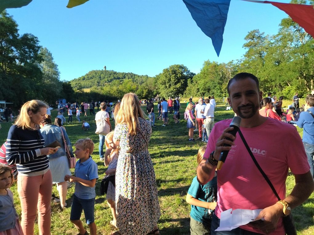Fête des écoles publiques de St Didier à Giverdy