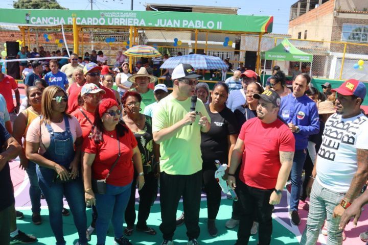 Alcalde Fuenmayor reinauguró Cancha Deportiva Juan Pablo ll en la comunidad Ricardo Urriera de Valencia