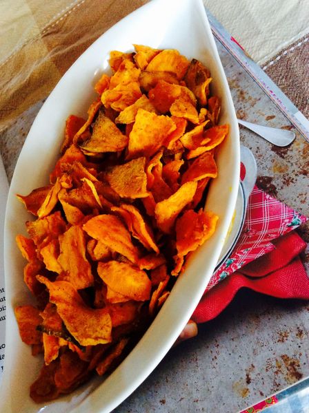 Chips de patate douce au curry 