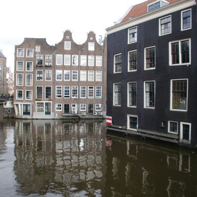 Albergues en Amsterdam: Guía para conocer la ciudad con alojamiento barato