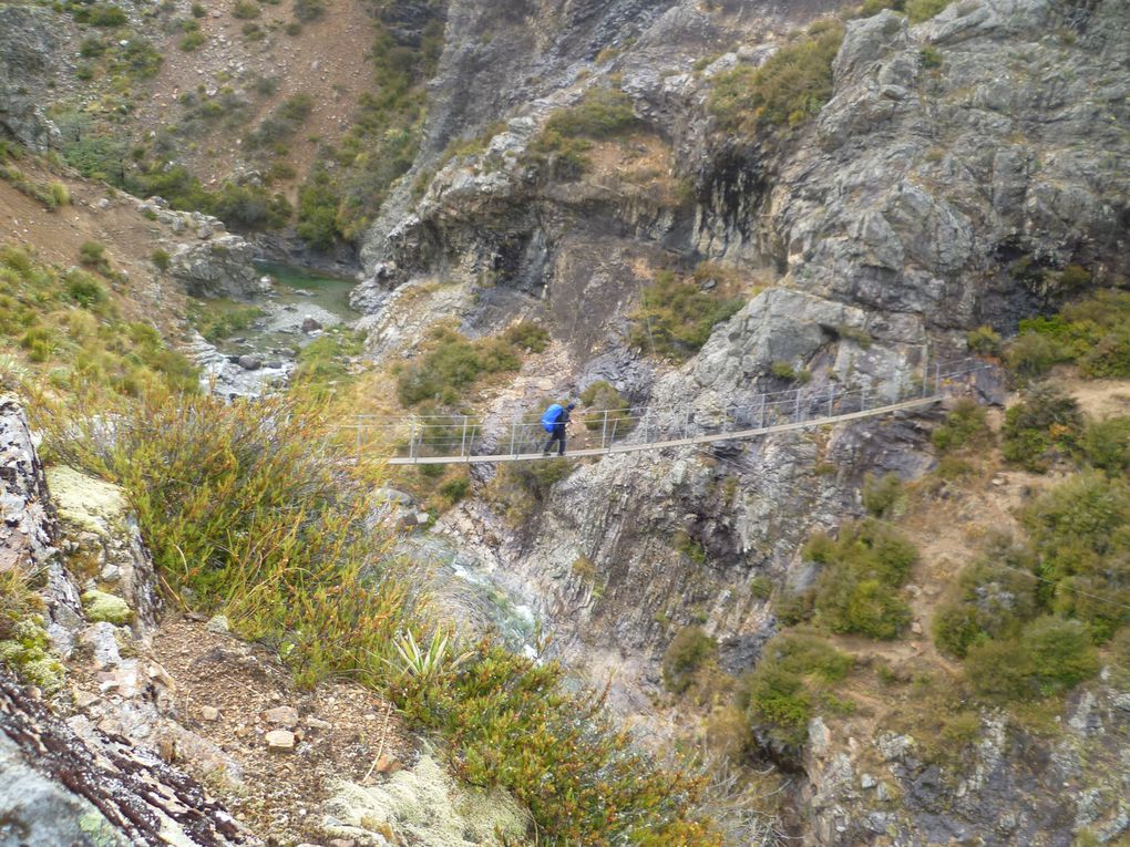 Zu Ostern eine 2taegige Wanderung um den Mt Sommers, leider war am 2ten Tag das Wetter schlecht, so dass wir auf den finalen Aufstieg verzichteten.