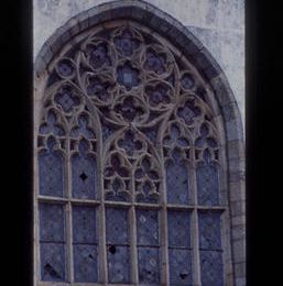 Morlaix, les Jacobins, Présence de vitraux du XVII° au XIX°