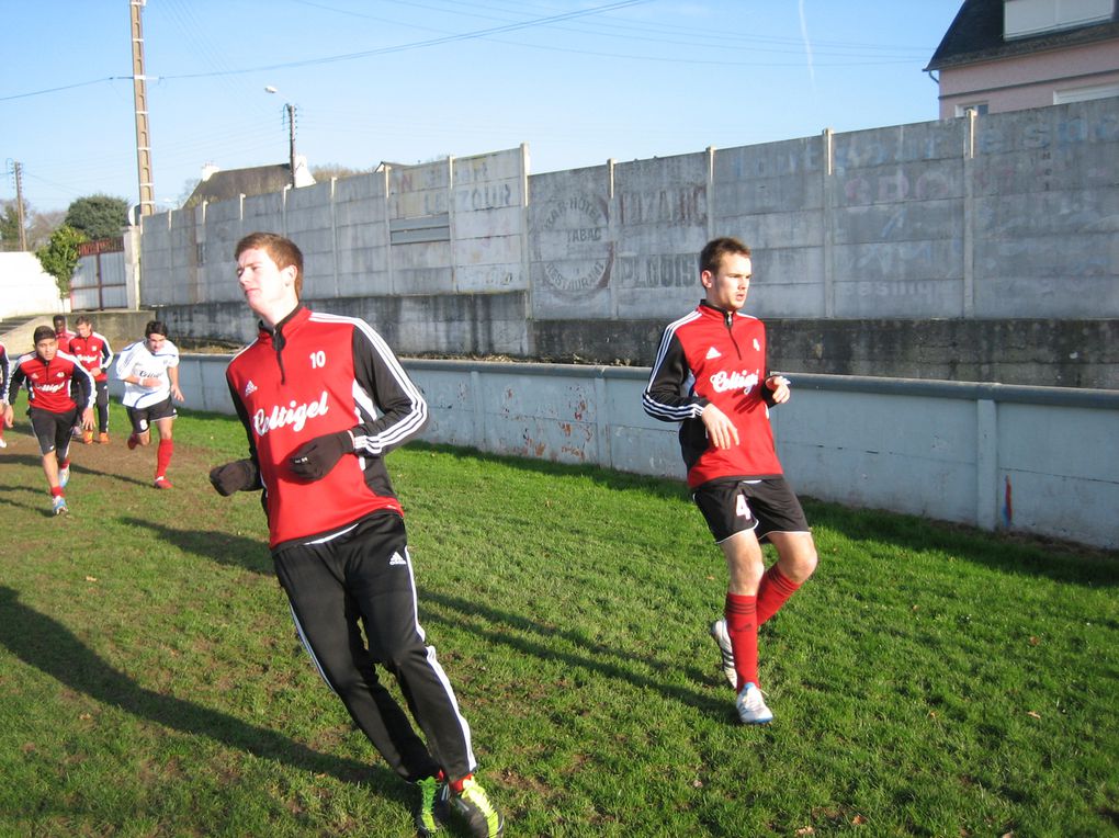 Réception du Stade Rennais à Yves Gaguin. 
Victoire des U17 de Guingamp.