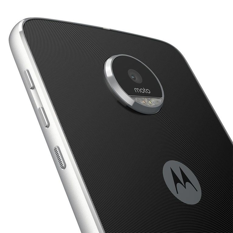 Moto Z, le Smartphone star du début de l'année 2017