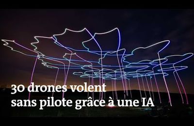 30 drones volent en groupe dirigés par une intelligence artificielle