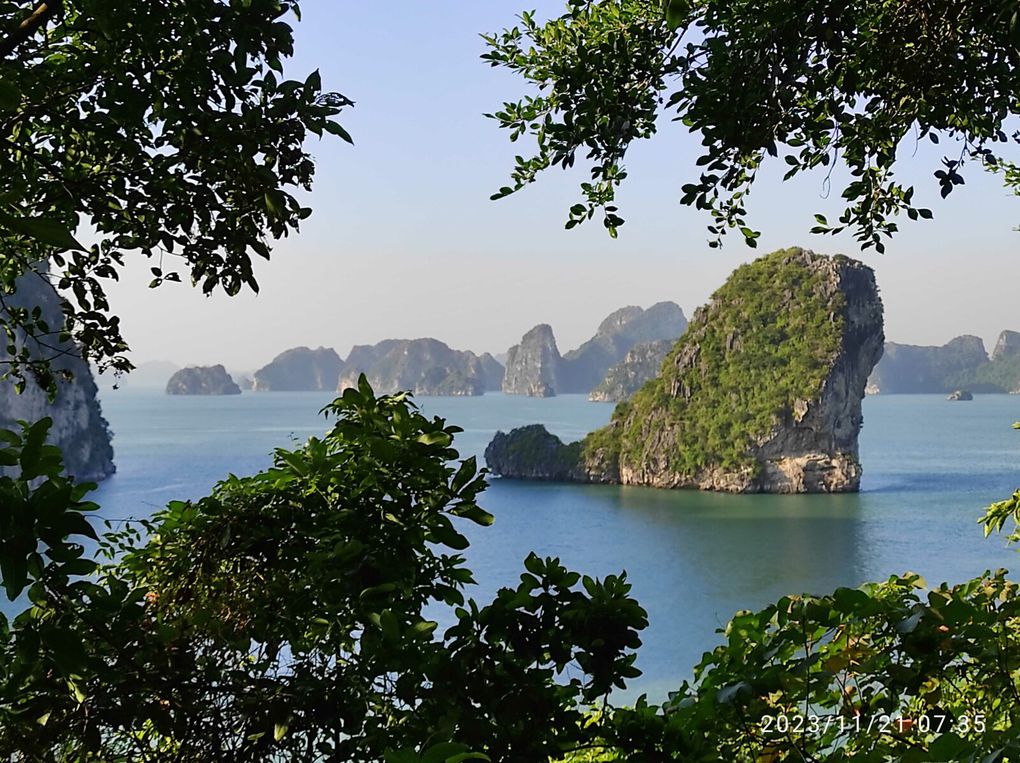 Vietnam partie 2, Baie d'Halong, Hué
