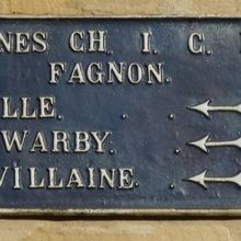 Fagnon (Ardennes) : plaque indicatrice en métal