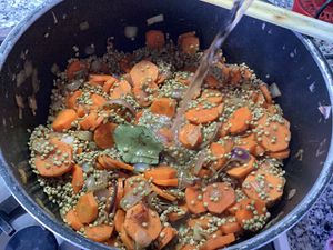 Soupe aux lentilles, carottes et cumin