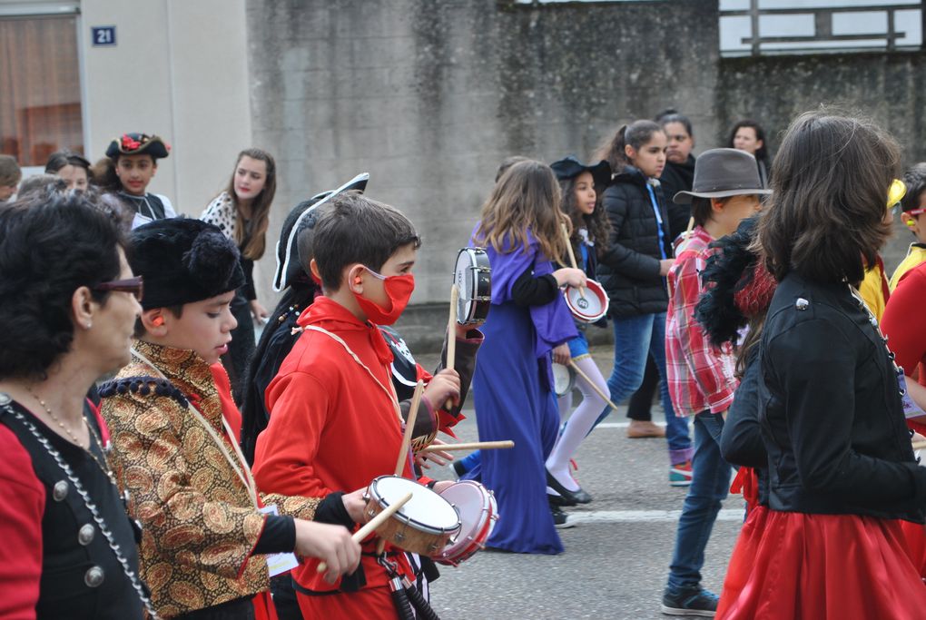 Vendredi 1er avril 2016: c'était le carnaval à Tonneins!