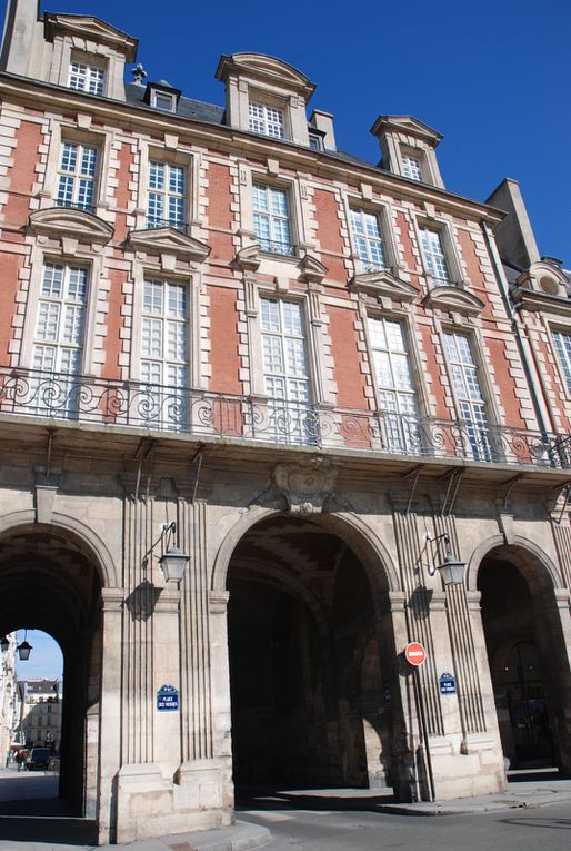 Paris, le quartier du Marais, l'île Saint-Louis et l'île de la Cité en mars 2010.