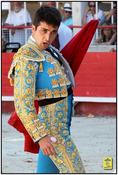 Arènes Emile Bilhau - Dimanche 23 juin 2013 à 17h30 - Corrida de 6 Toros de l ganderia Baltasar Iban pour Antonio Ferrera, Javier castano et Camille Juan - Cavalerie Heyral - Musique Chcuelo II