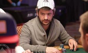 Grégoire a Las Vegas pour jouer au poker