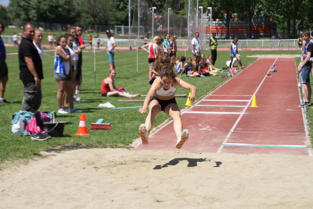 Camille Moulard et Marion Peju médaillées aux championnats du Rhône minimes