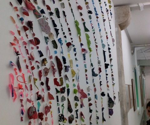 Les chemins de peinture recyclée de Danielle Riede